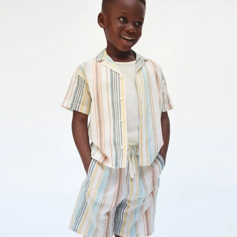 Patterned resort shirt