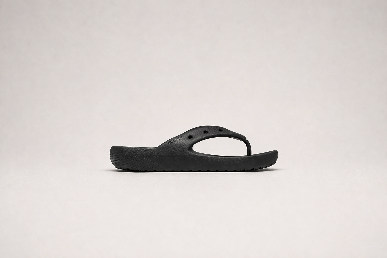 Crocs Classic Flip Black India