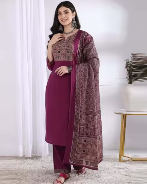 Nyrika Pink Women Printed 3-Piece Straight Kurta Set