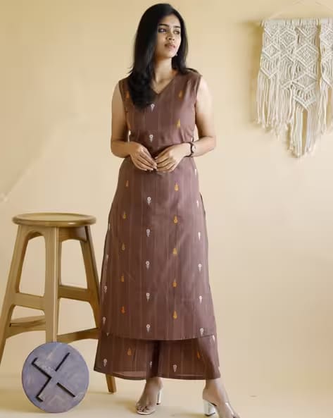 SVARAA Brown Women Embroidered 2-Piece Straight Kurta Set