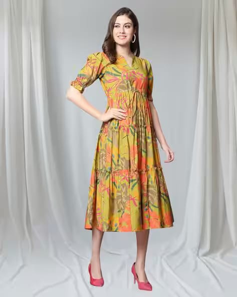 Revangi Women Floral Print Saree AJIO sale