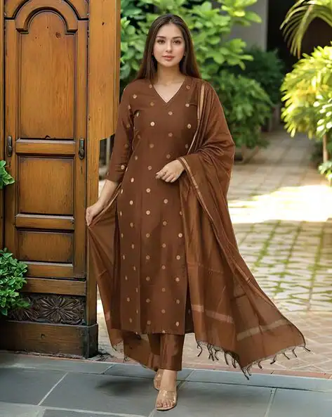 GOSRIKI Women Printed Straight Kurta Suit Set AJIO sale