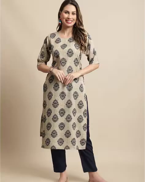 Popmantra Women Floral Print Straight Kurta AJIO sale