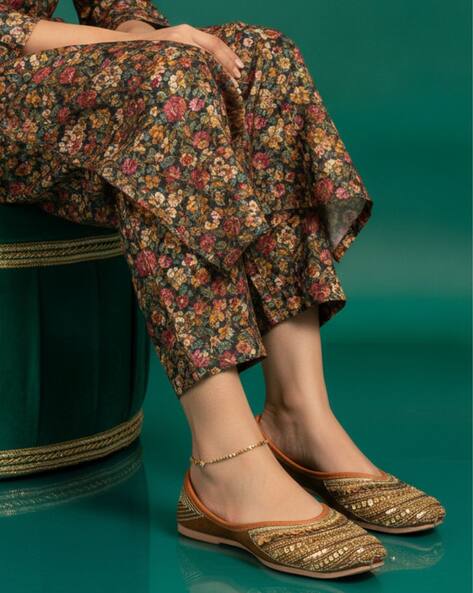Indie Picks Women Juttis With Fabric Upper AJIO sale