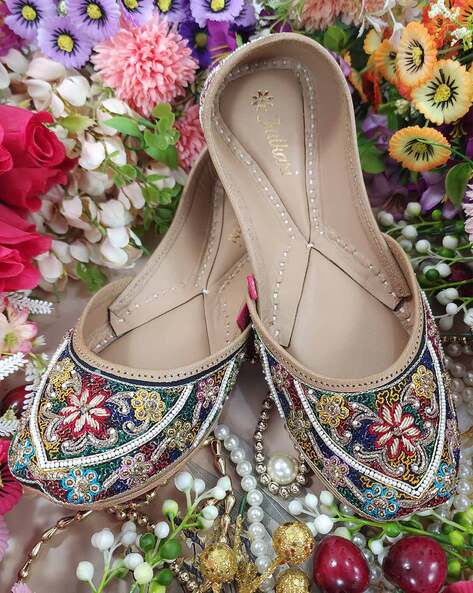 Fulkari Women Embellished Round-Toe Juttis AJIO sale