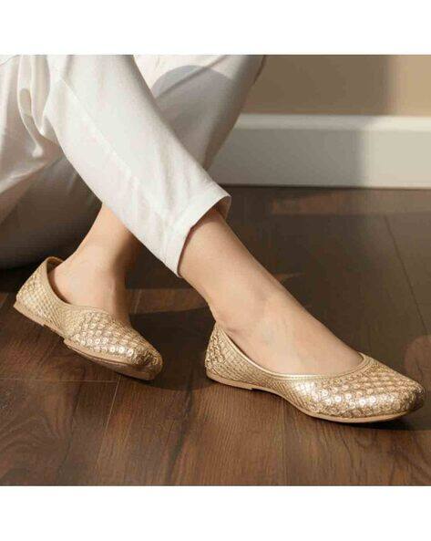 DFR Women Fusion Embellished Juttis AJIO sale
