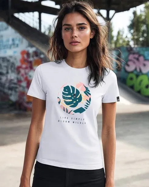 Bewakoof Women Printed Cotton T-Shirt