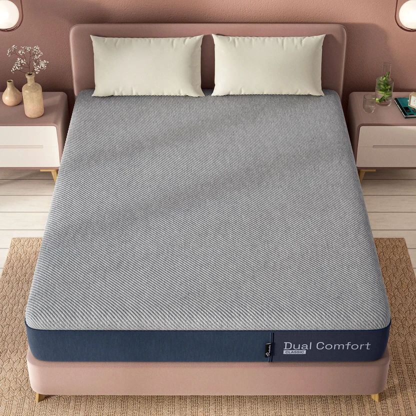 Wakefit Dual Comfort - Reversible Hard & Soft 4 inch Queen High Resilience (HR) Foam Mattres Flipkart sale