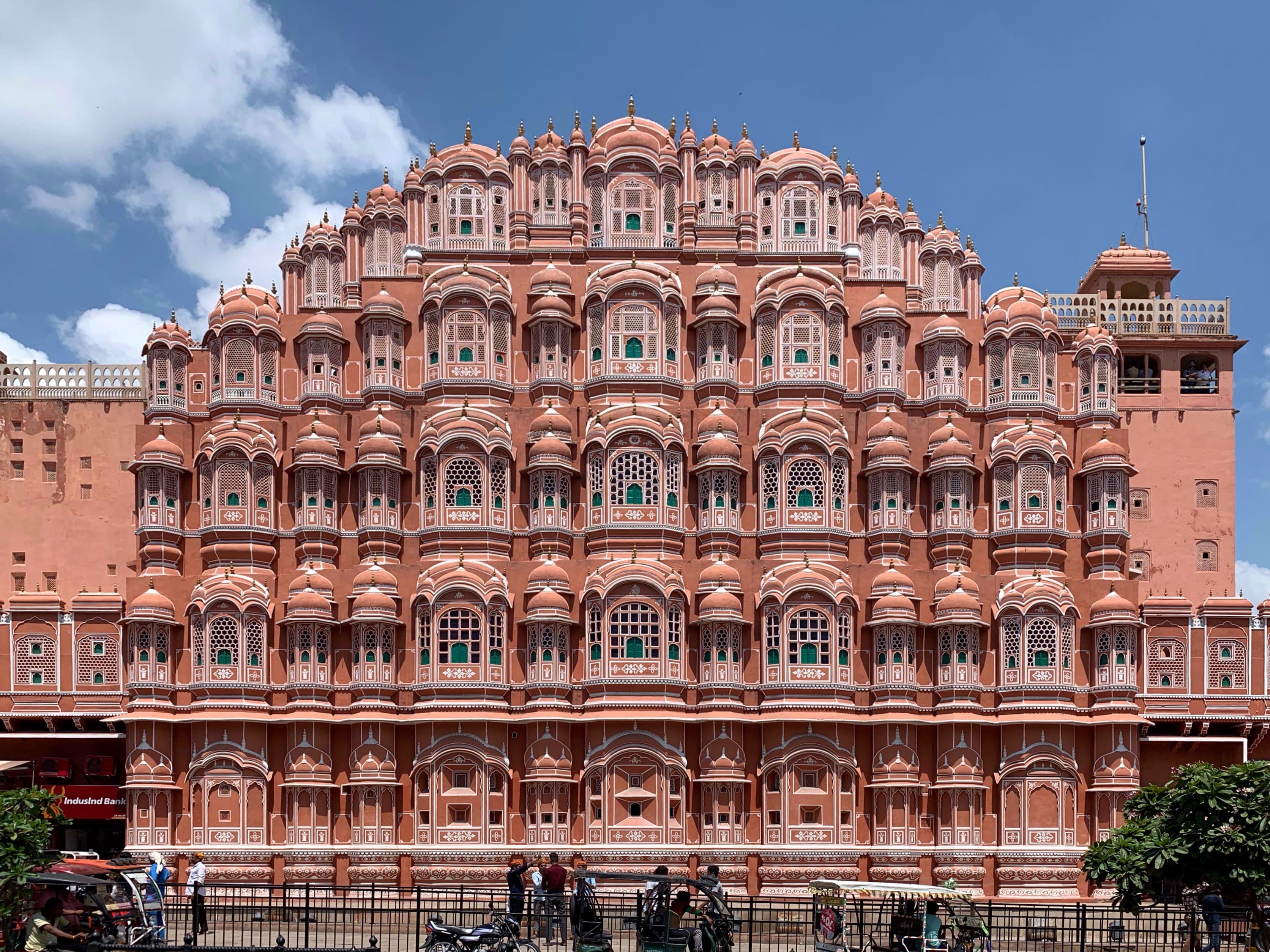 Jaipur MakeMyTrip sale