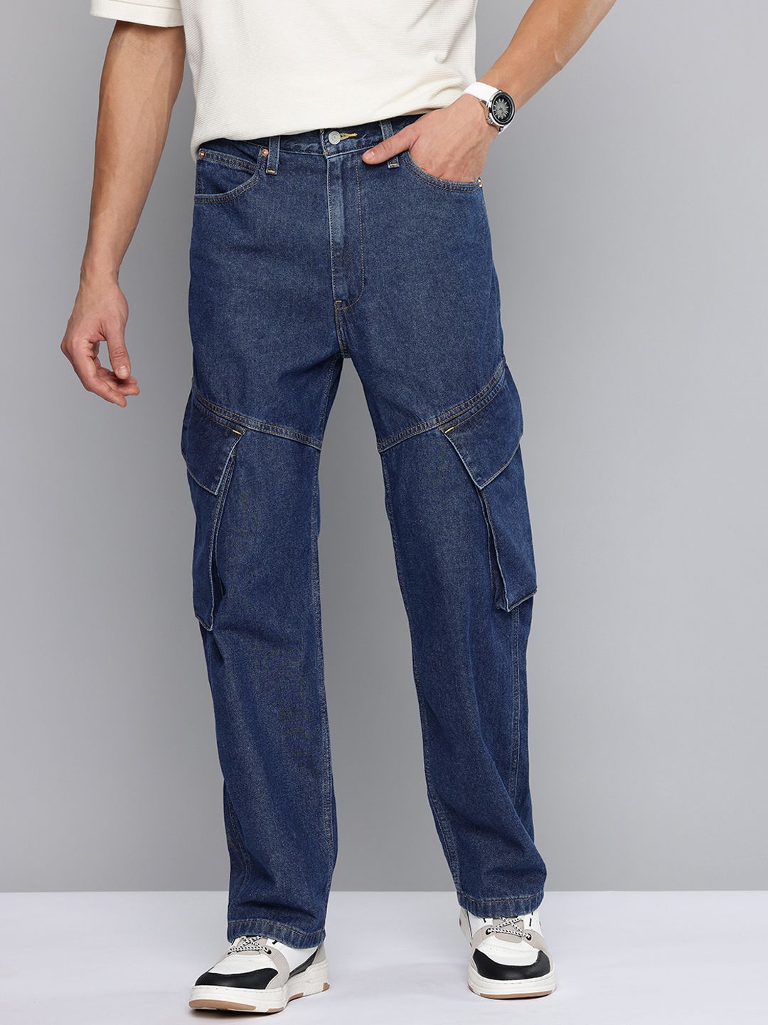 Levi's Men 565 Straight Fit Mid-Rise Cargo-Style Jeans Myntra sale