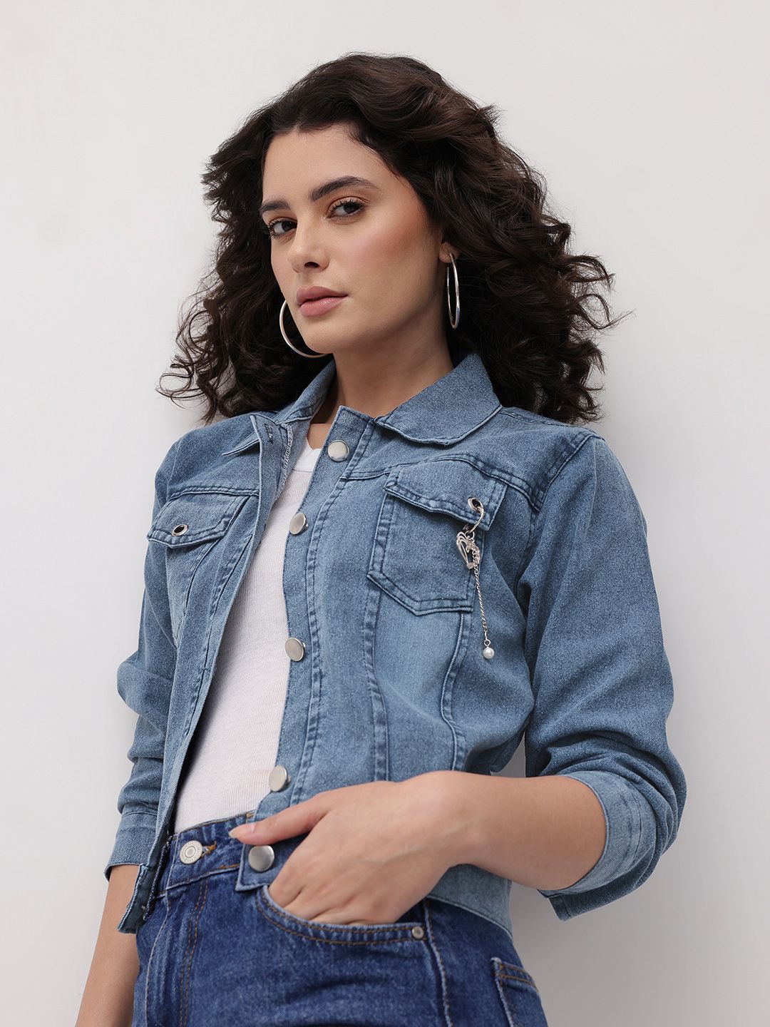 Roadster The Roadster Life Co. Spread Collar Crop Denim Jacket Myntra sale