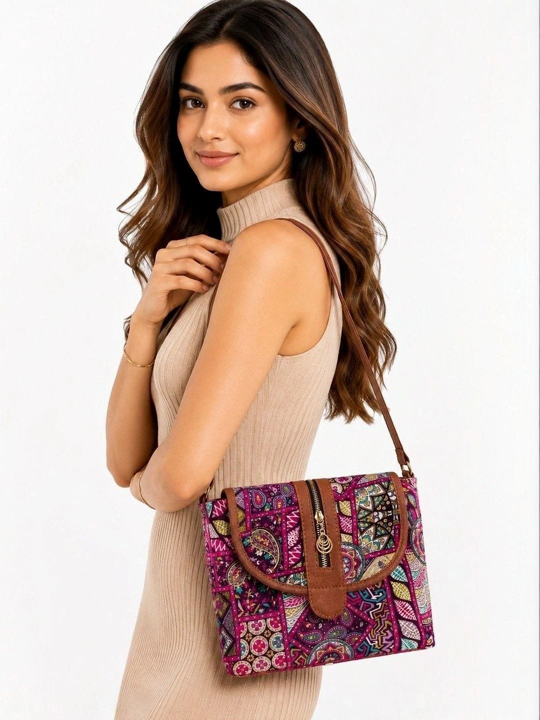 HERE&NOW HERE&NOW Printed Sling Bag Myntra sale