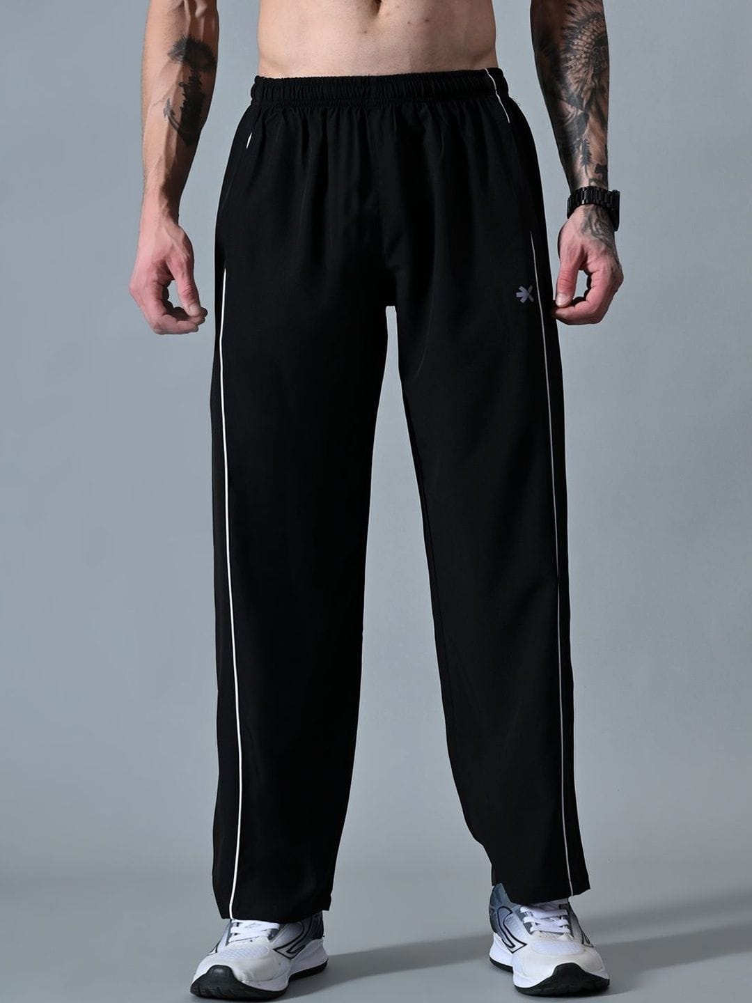 HRX by Hrithik Roshan HRX by Hrithik Roshan Men Regular Fit Training Track Pants Myntra sale
