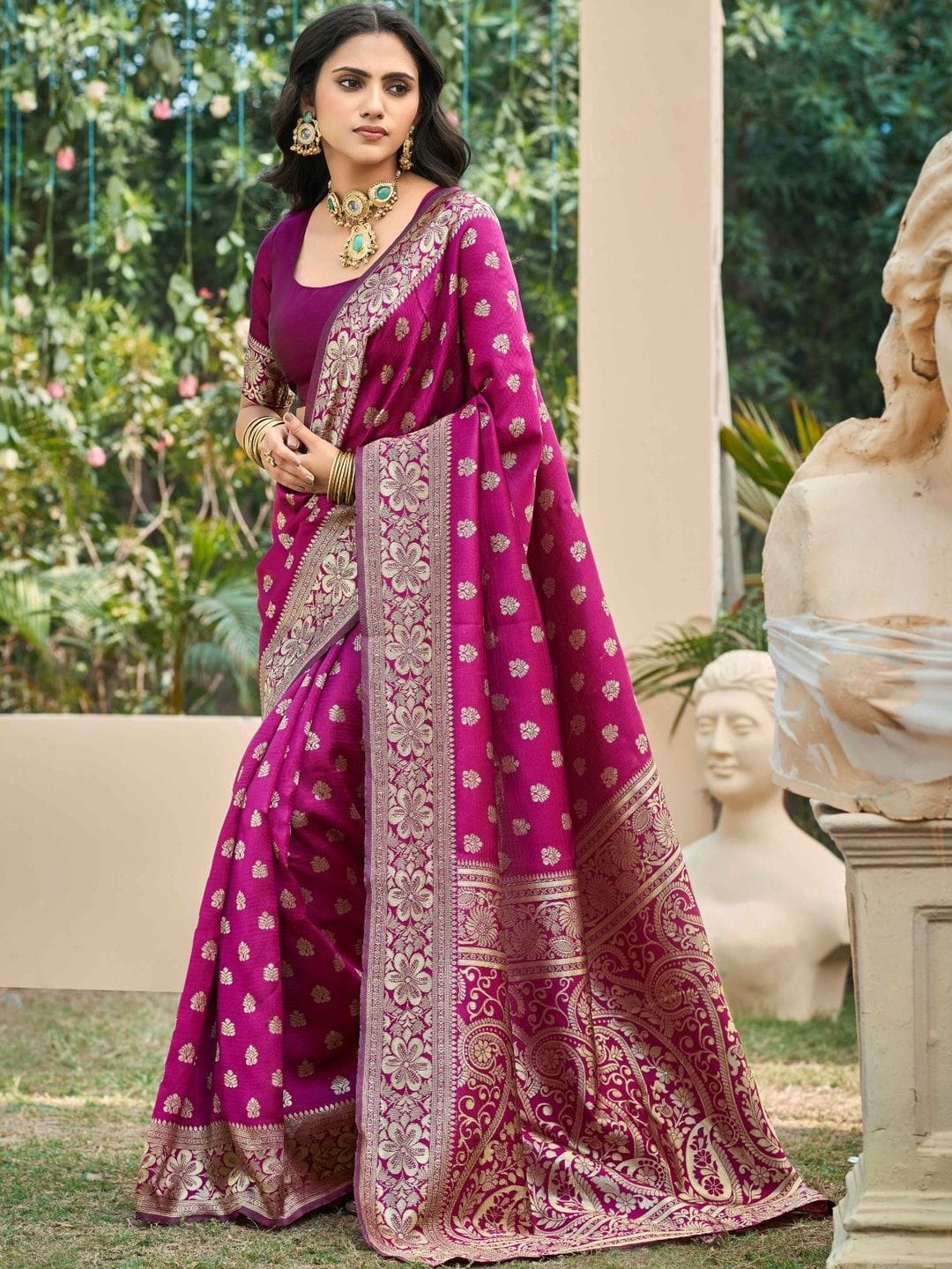 SZN Woven Design Zari Silk Blend Handloom Banarasi Saree Myntra sale