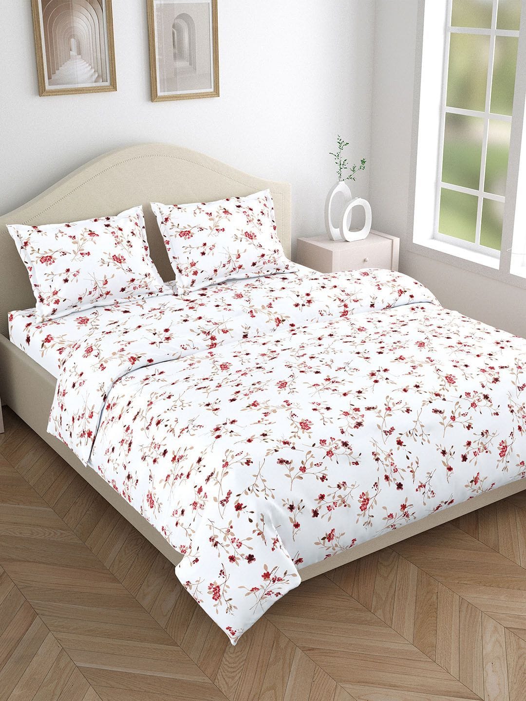 haus & kinder 144 TC Floral Printed Queen Bedsheet with 2 Pillow Covers Myntra sale