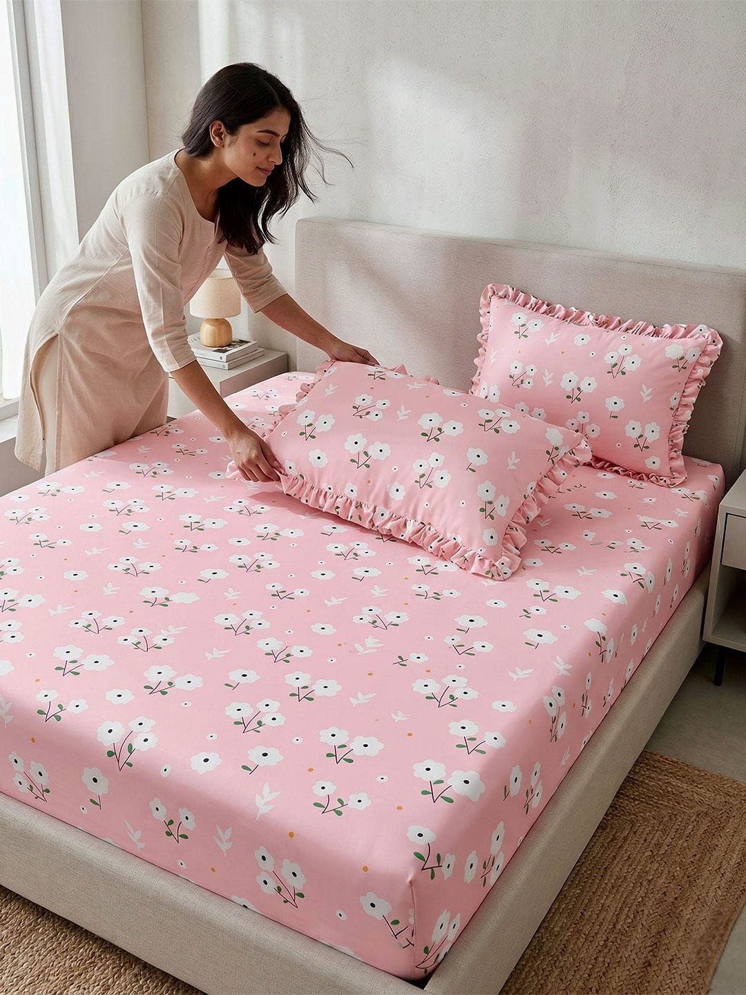 DREAM WEAVERZ Pink Floral 260TC Fitted King Bedsheet with 2 Pillow Covers 2.35 m x 2.55 m Myntra sale