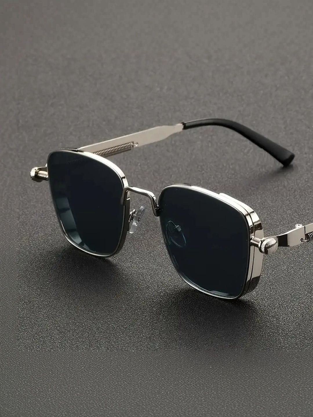 Artrue Unisex Black Lens & Silver-Toned Aviator Sunglasses with Myntra sale