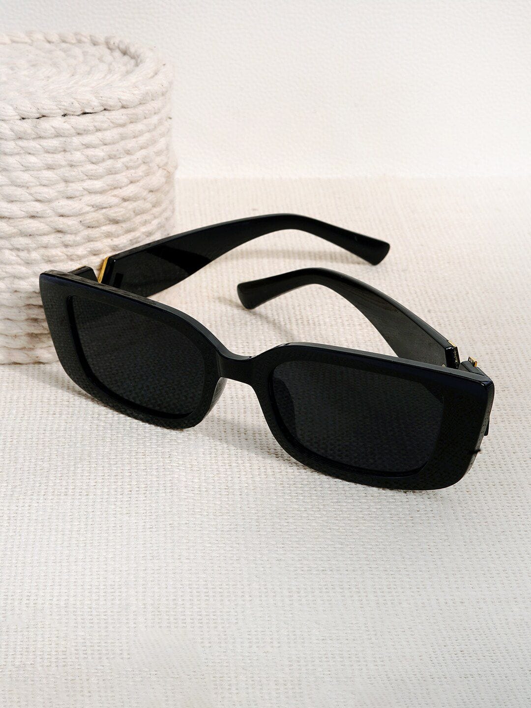 JOKER & WITCH Women Rectangular Sunglasses With UV Protected Lens JWSG68 Myntra sale