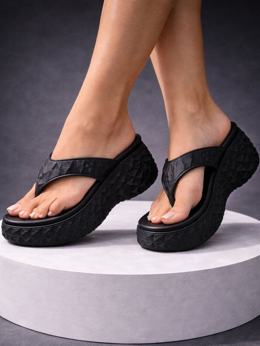 WOLVESDEN Women Thong Flip-Flops Myntra sale