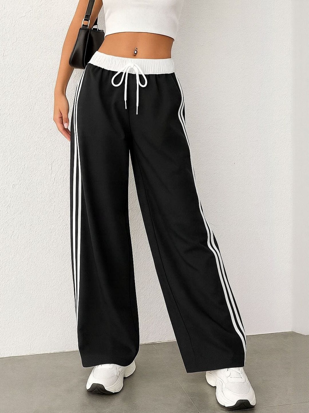 SAKHWALA Women Loose Fit Wide Leg Track Pants Myntra sale