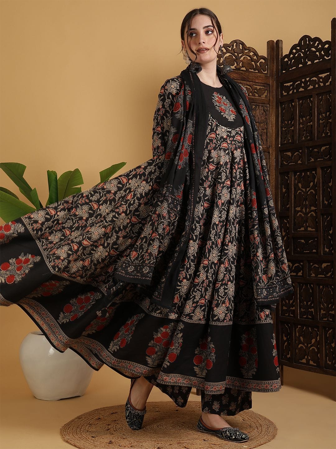 KIMAYRA Floral Printed Anarkali Pure Cotton Kurta With Palazzos And Dupatta Myntra sale