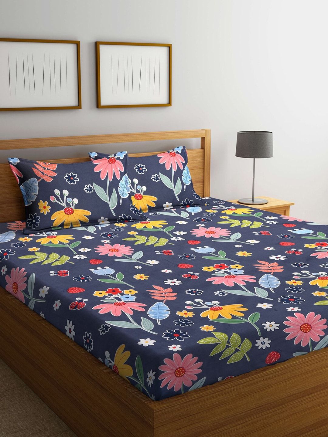KLOTTHE Blue Floral Polycotton 300 TC King Fine Bedsheet with 2 Pillow Covers-89 x 98 inches Myntra sale