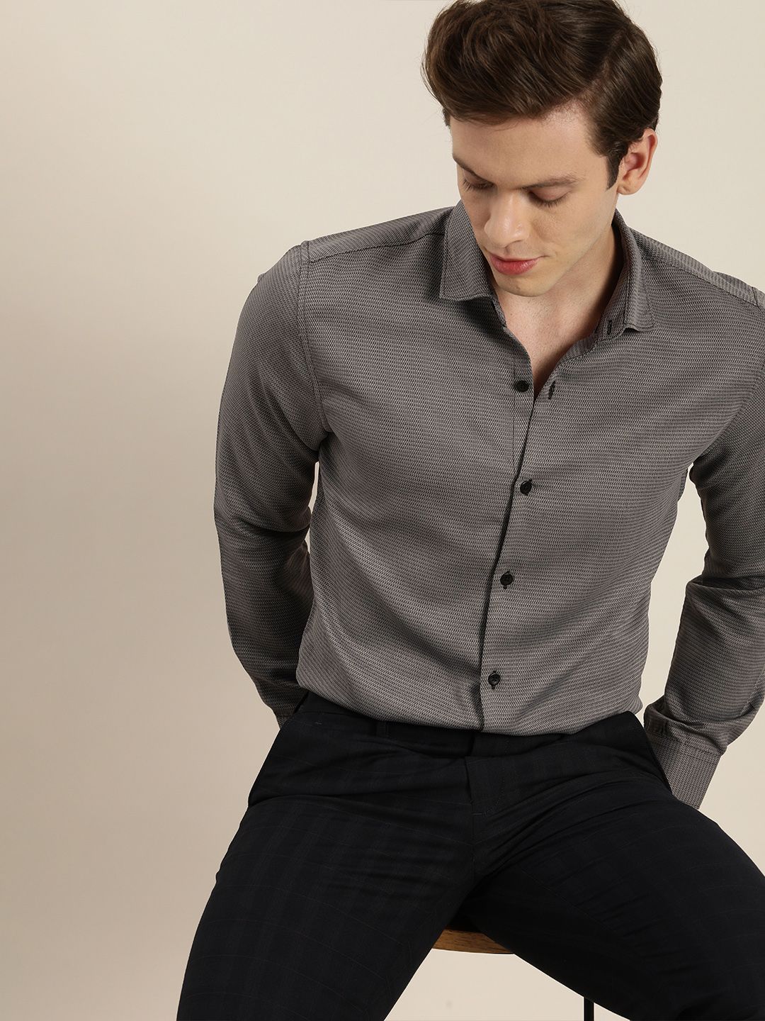 INVICTUS Men Easy Care Grey & Black Self Design Formal Shirt Myntra sale