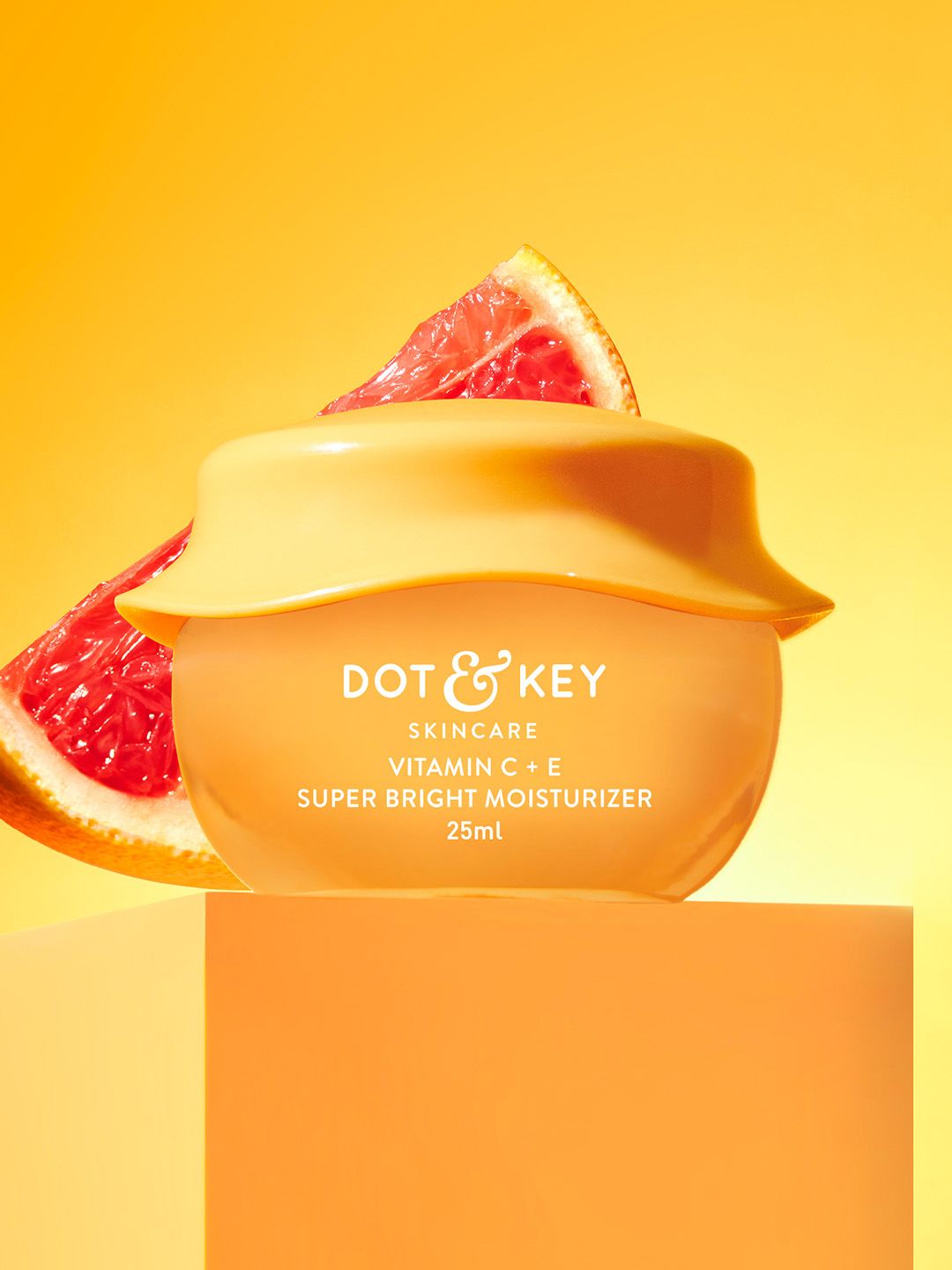 DOT & KEY DOT & KEY Vitamin C+E Oil-Free Moisturizer For Glowing Skin & Fades Dark Spots - 2 Myntra sale