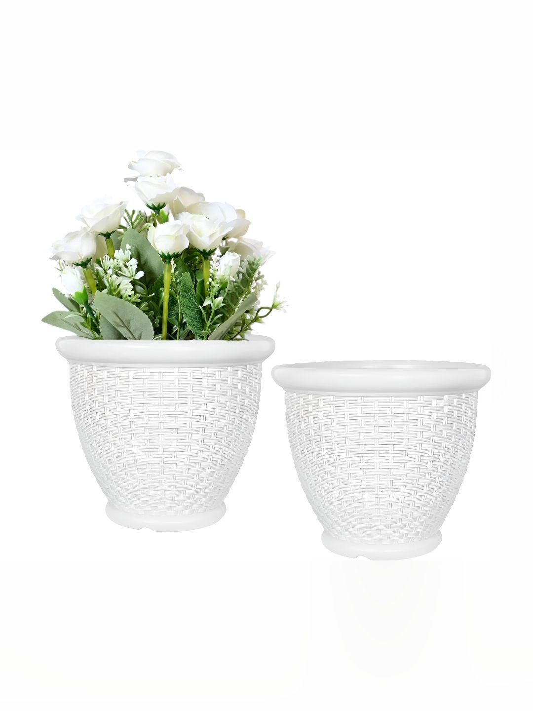 GARDEN'S NEED Set Of 2 White Textured Arya Pot Planters Myntra sale