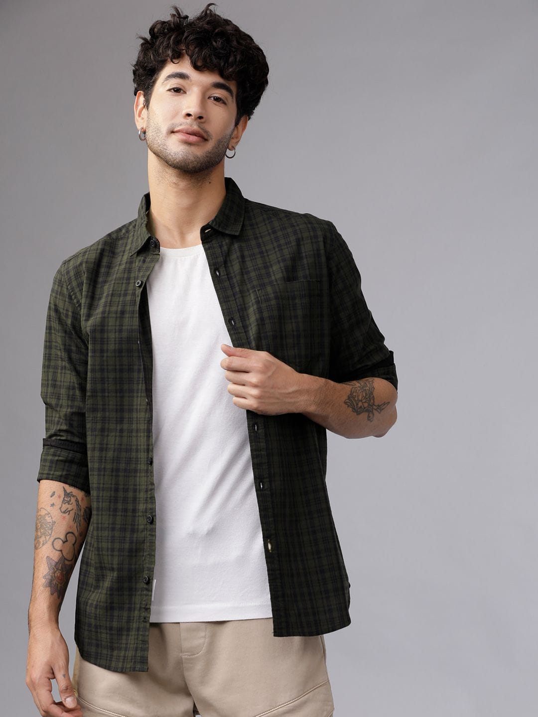 HIGHLANDER HIGHLANDER Men Olive Green & Black Slim Fit Checked Casual Shirt Myntra sale