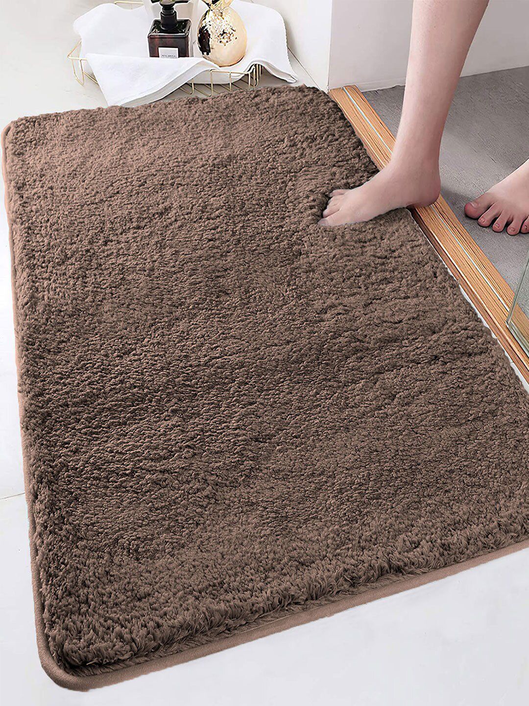 LUXEHOME INTERNATIONAL Vegas Brown 2800 GSM Ultra Soft Microfiber Anti-Skid Bath Rug Myntra sale