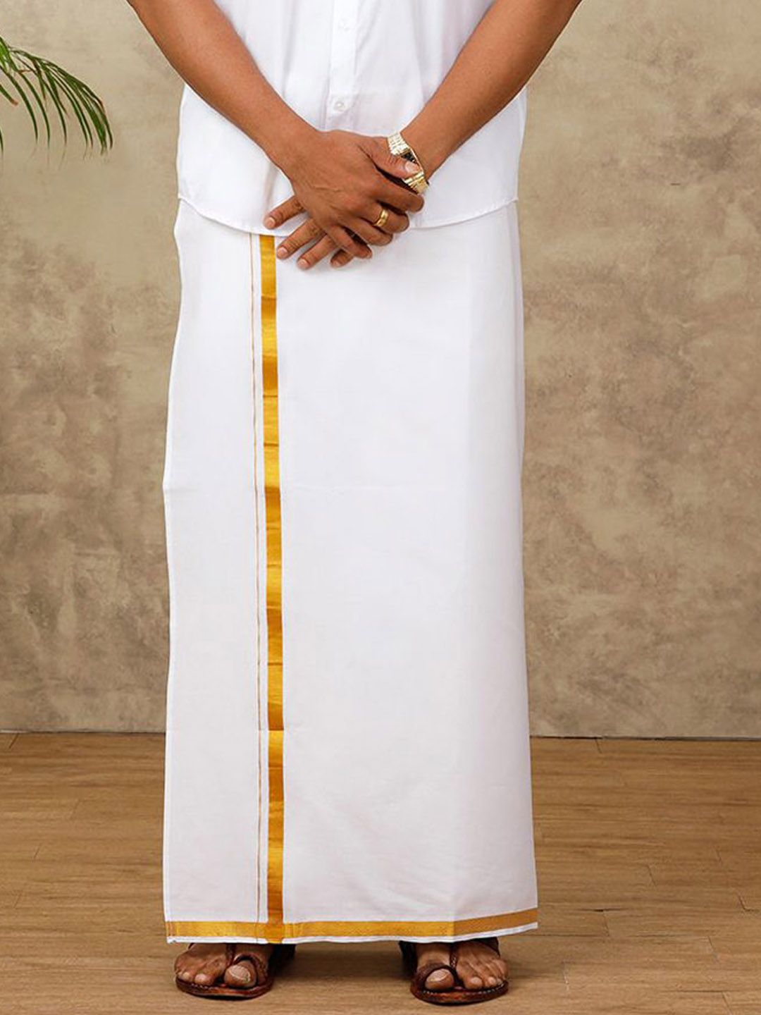 Ramraj Ramraj Men Cotton Veshti With Adjustable Pocket Veshti With Zipper Myntra sale