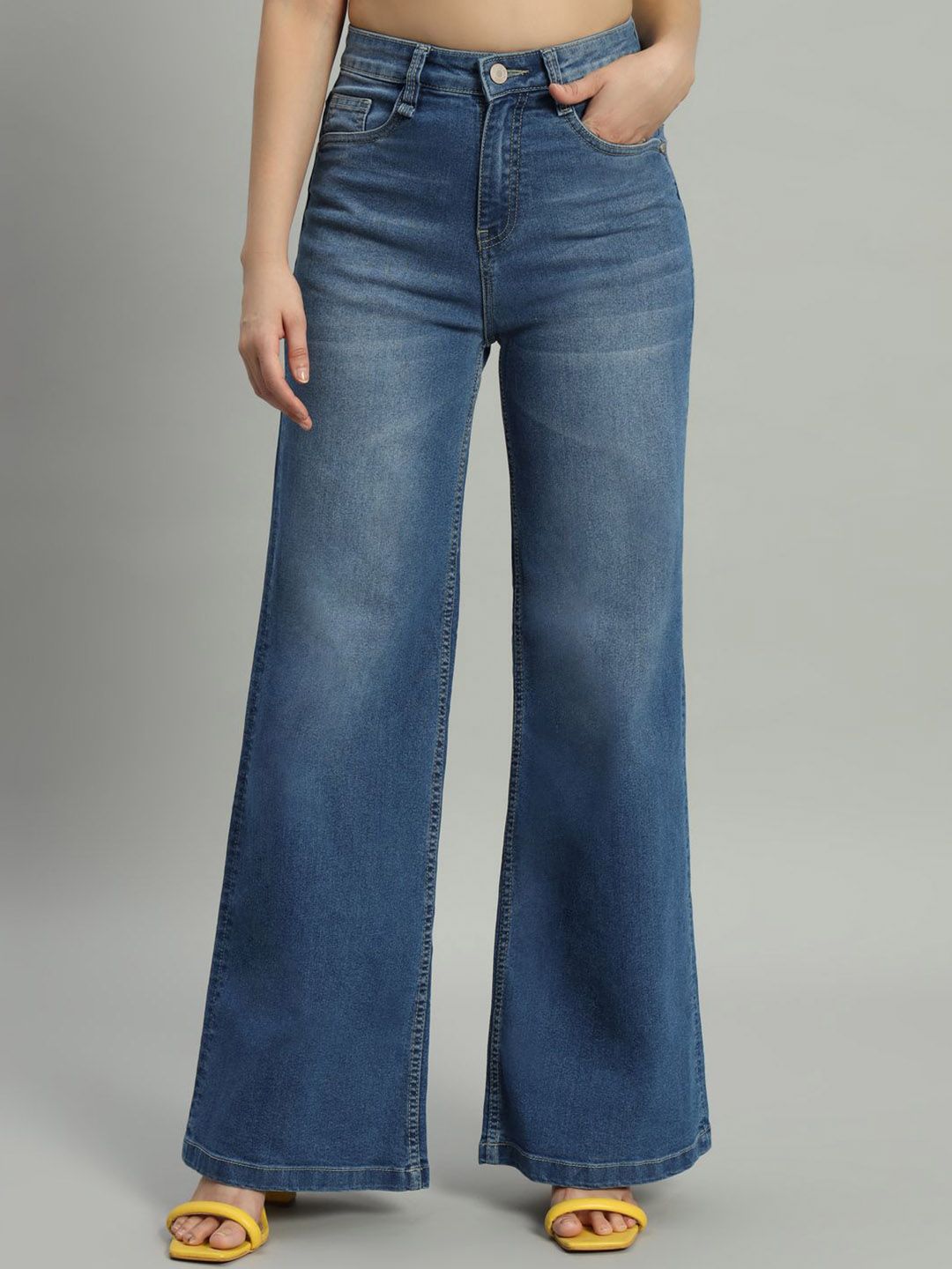 Roadster The Roadster Lifestyle Co Women High-Rise Light Faded Jeans Myntra sale