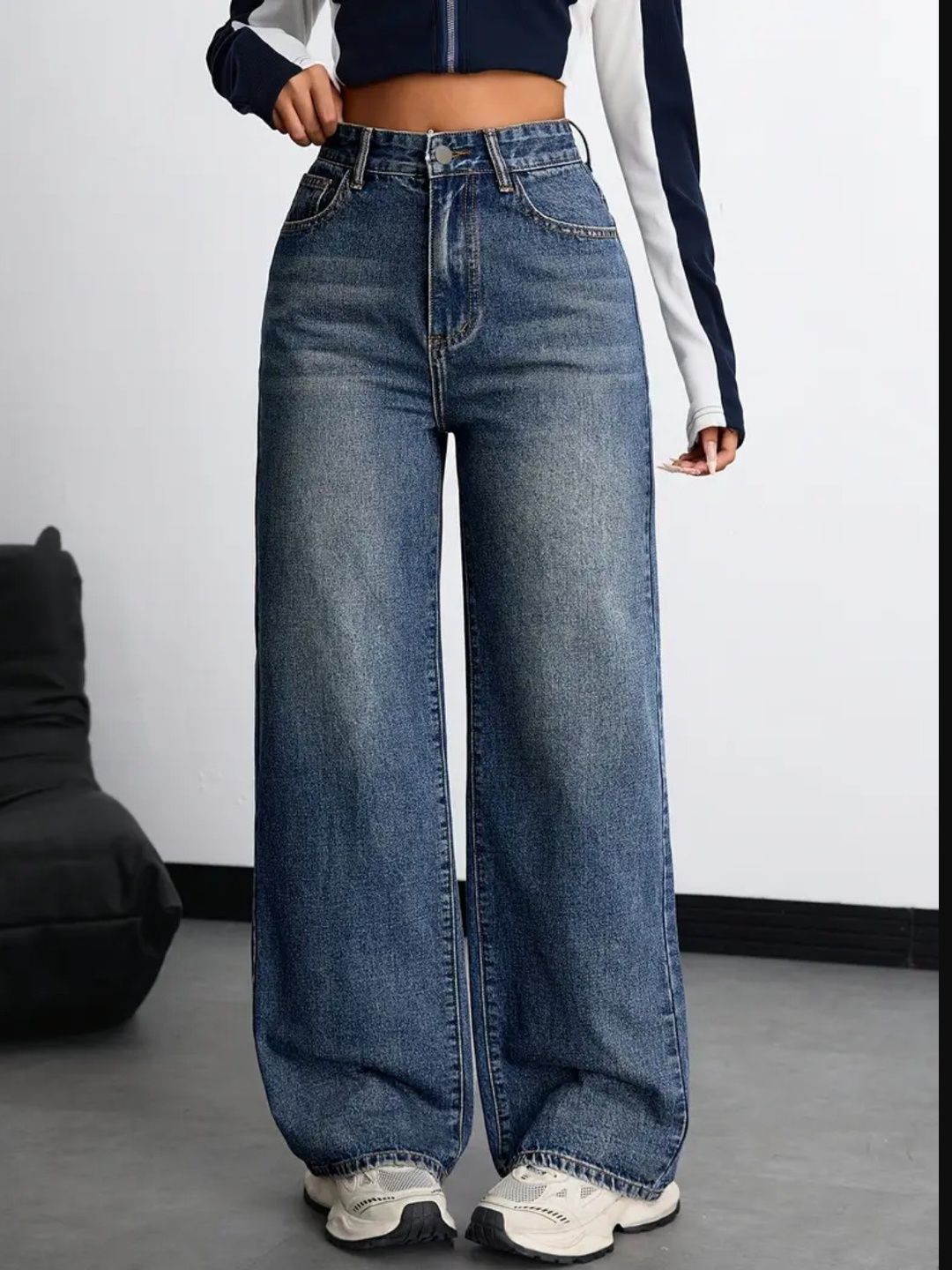 Nifty Women High-Rise Light Fade Jeans Myntra sale