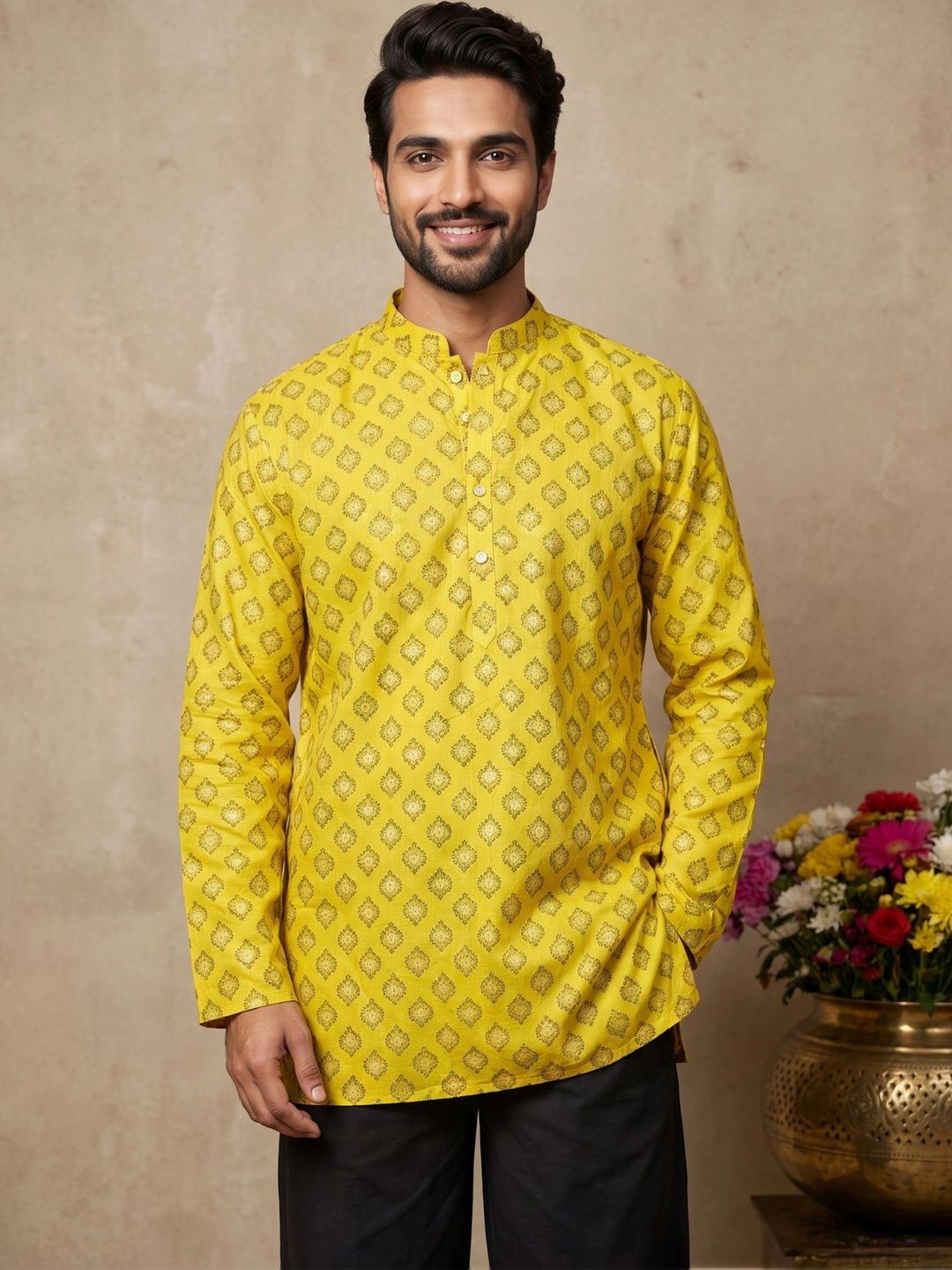 House of Pataudi Men Printed Regular Kurta with Trousers Myntra sale