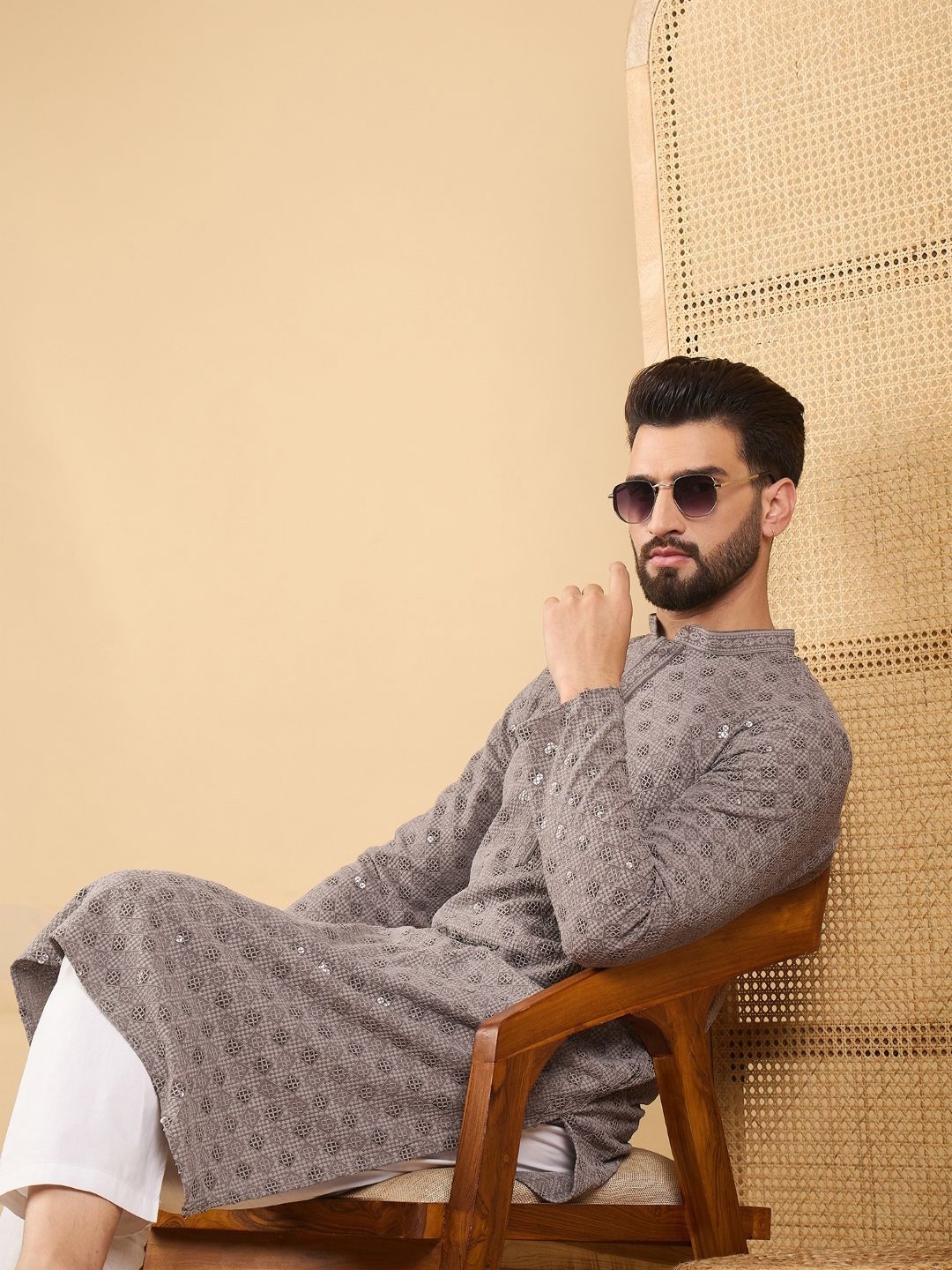 House of Pataudi Geometric Embroidered Mandarin Collar Sequinned Straight Kurta & Trousers Myntra sale