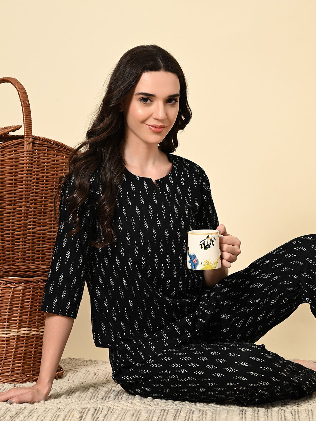Ichaa Geometric Top with Pyjamas Night Suit Myntra sale