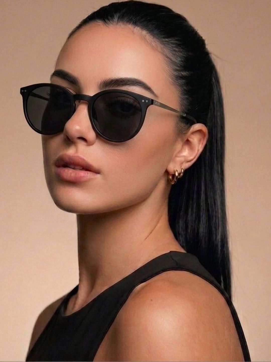 Musk Eyewear Unisex Black Lens & Black Round Sunglasses with Myntra sale