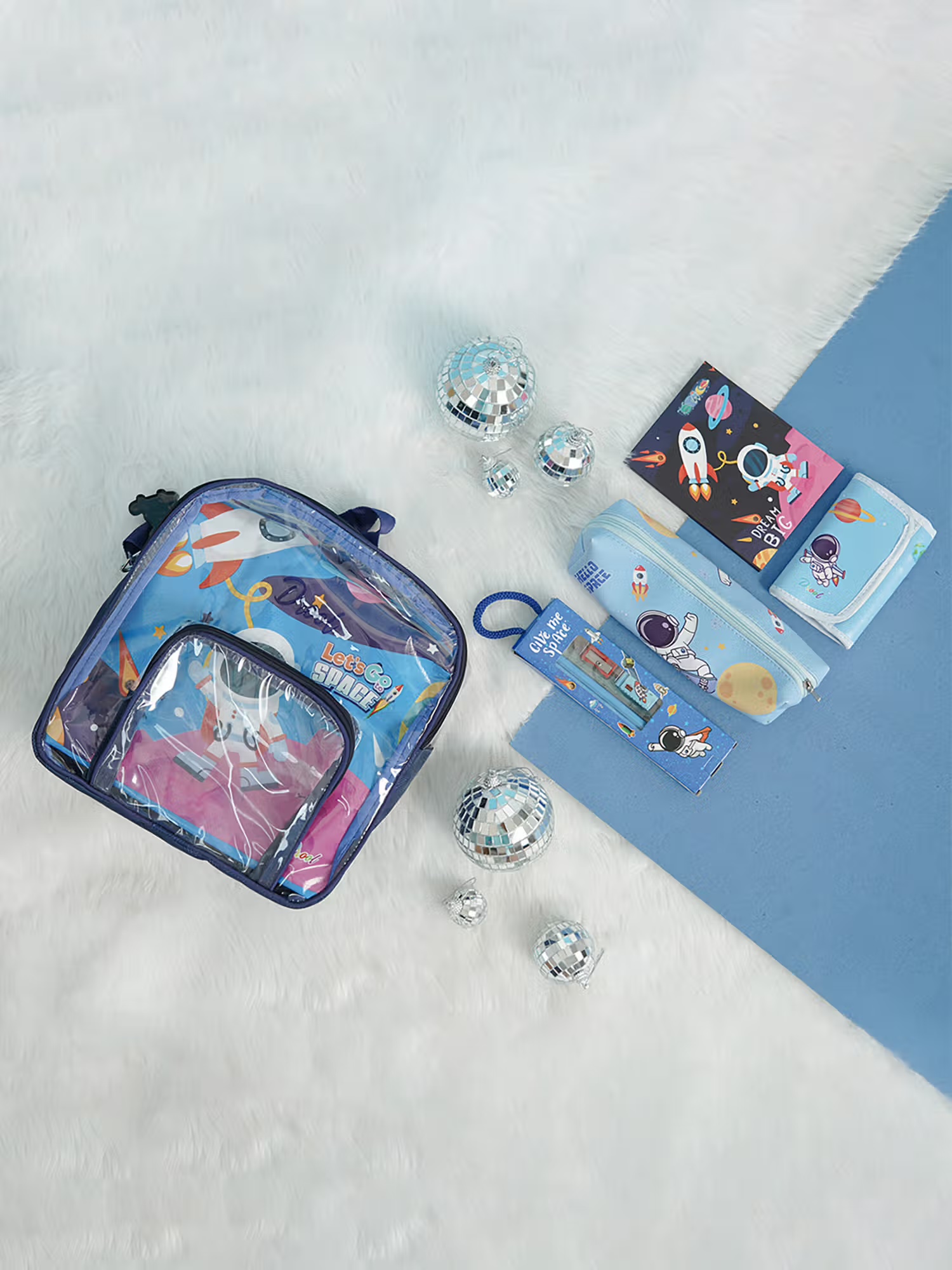 ilearnngrow All-in 1 stationary set - Themes Space Nykaa Fashion sale