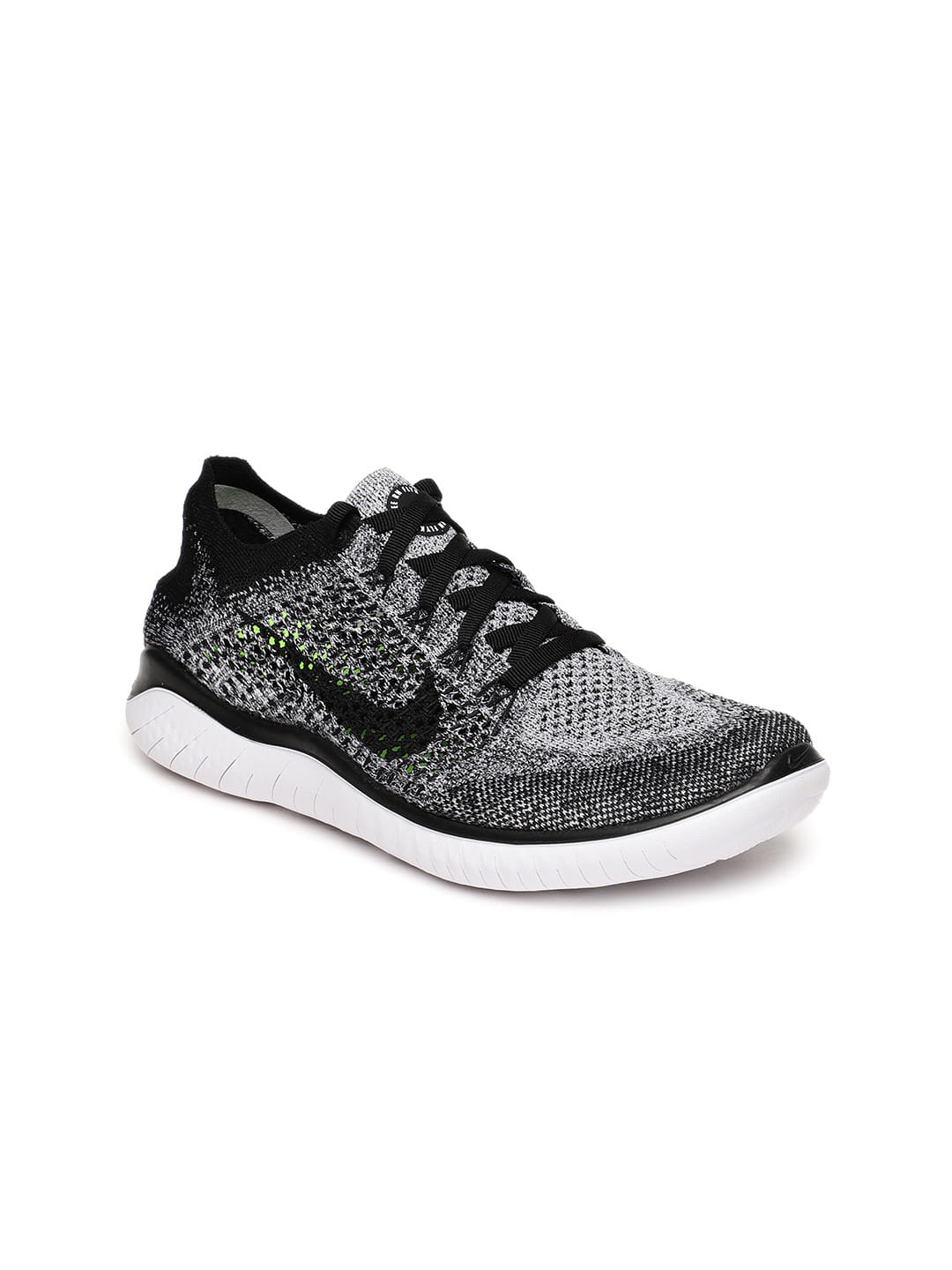 Nike Revolution 6 running shoe