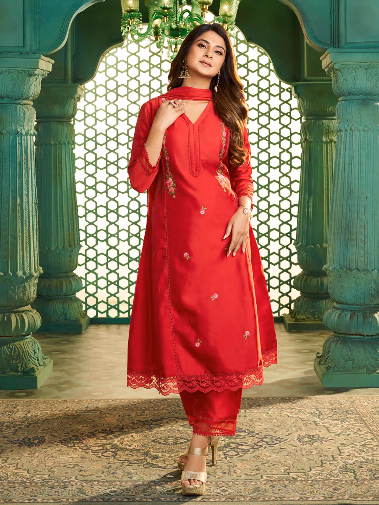 Red Floral Kurta with Pant & Dupatta Nykaa Fashion sale