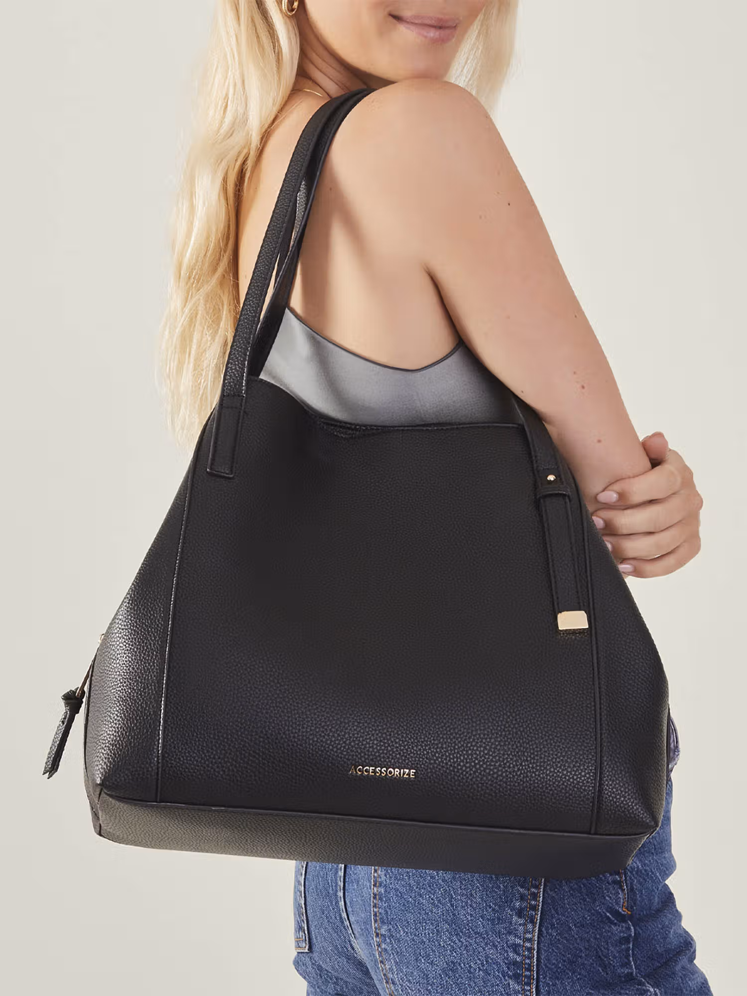 Women'S Black Bucket Shoulder Bag Nykaa Fashion sale
