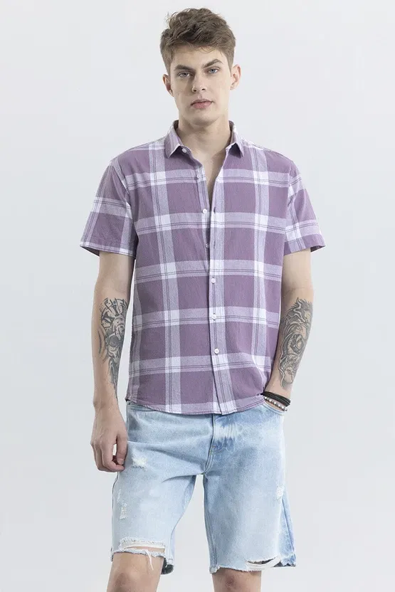 Snitch Checkered Spread Collar Shirt