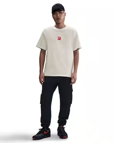 Nike Men Summit MAX90 Regular Fit T-Shirt AJIO sale